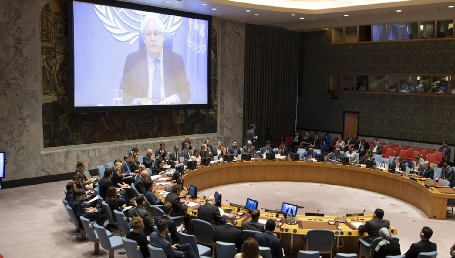 مجلس الأمن في حرب اليمن: غارات وقرارات 