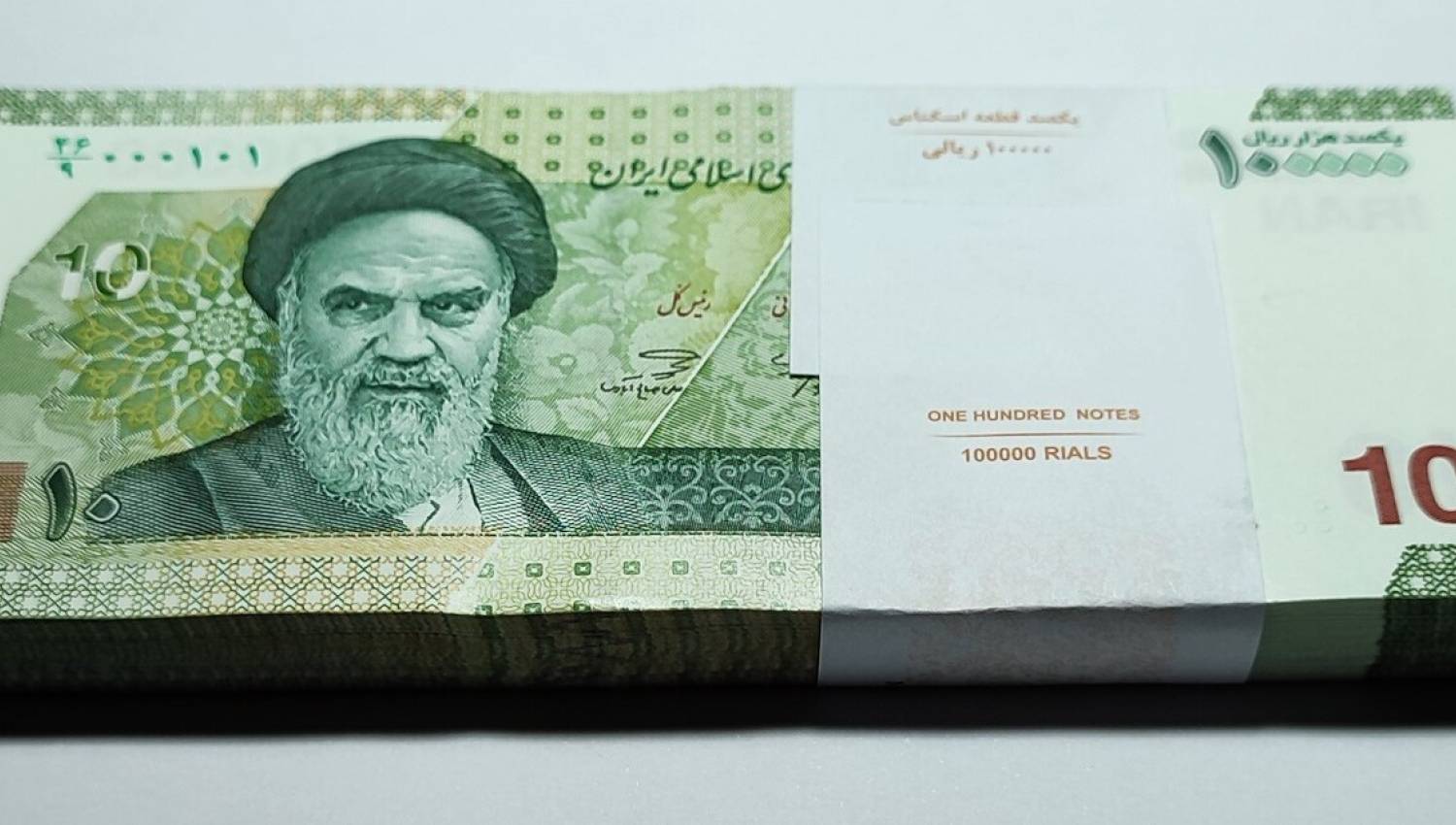 ميدل إيست آي: العقوبات لم تكسر إيران، بل جعلتها أكثر صلابة