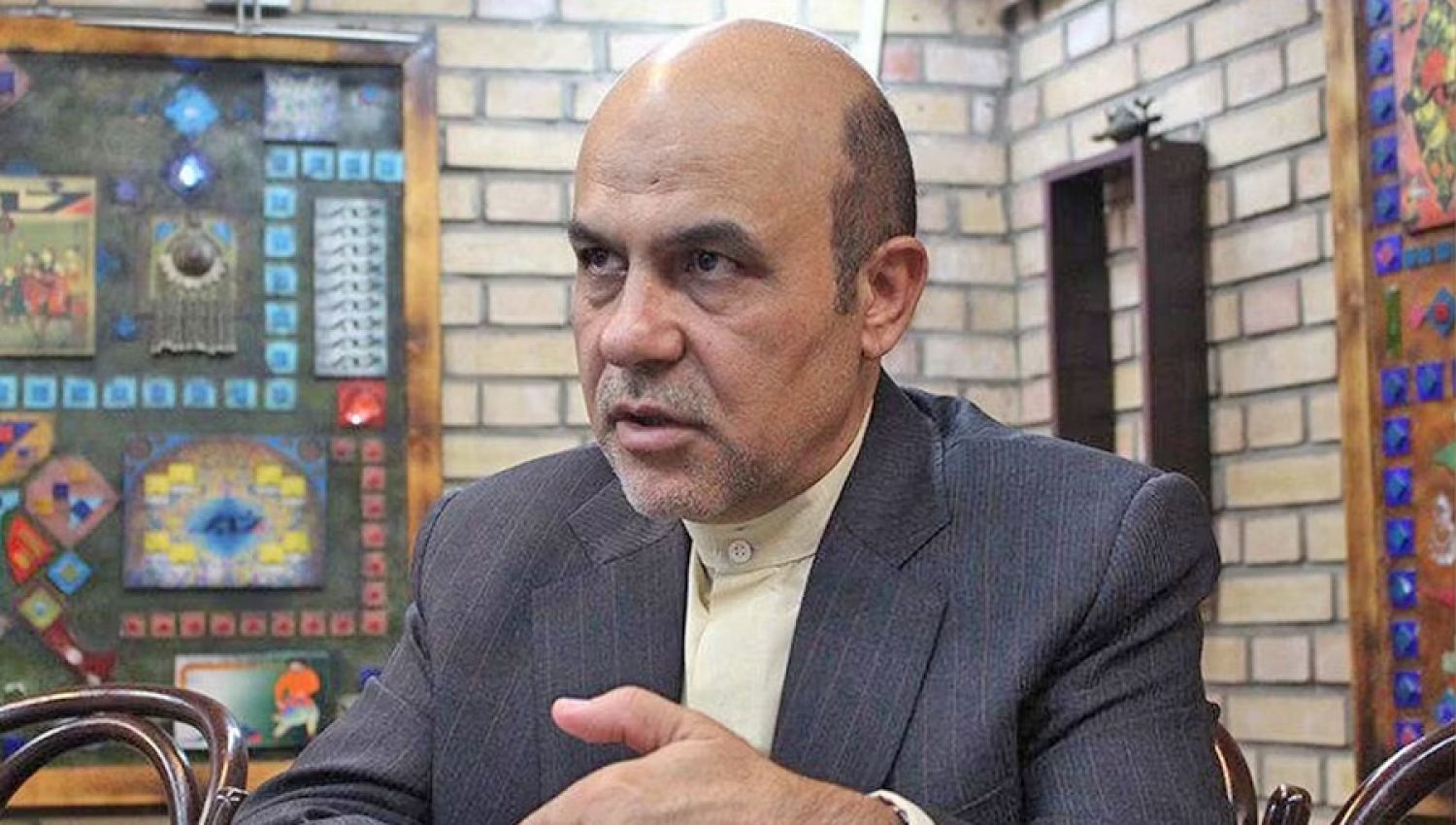 علي رضا أكبري: عميل الـMI6 في إيران