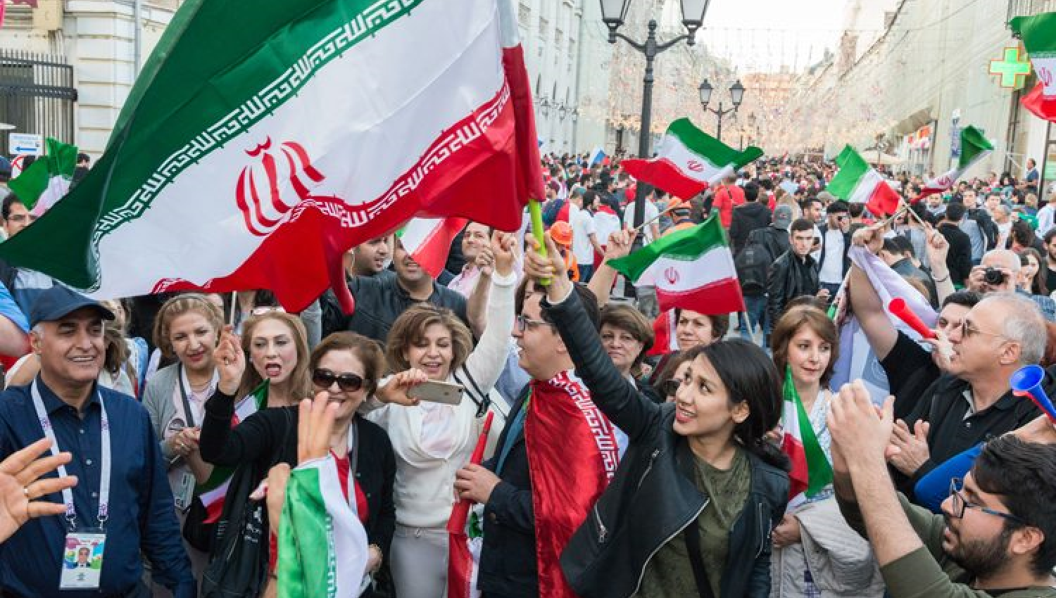 "الثورات النسوية": النسخة الجديدة لـ "الربيع العربي"