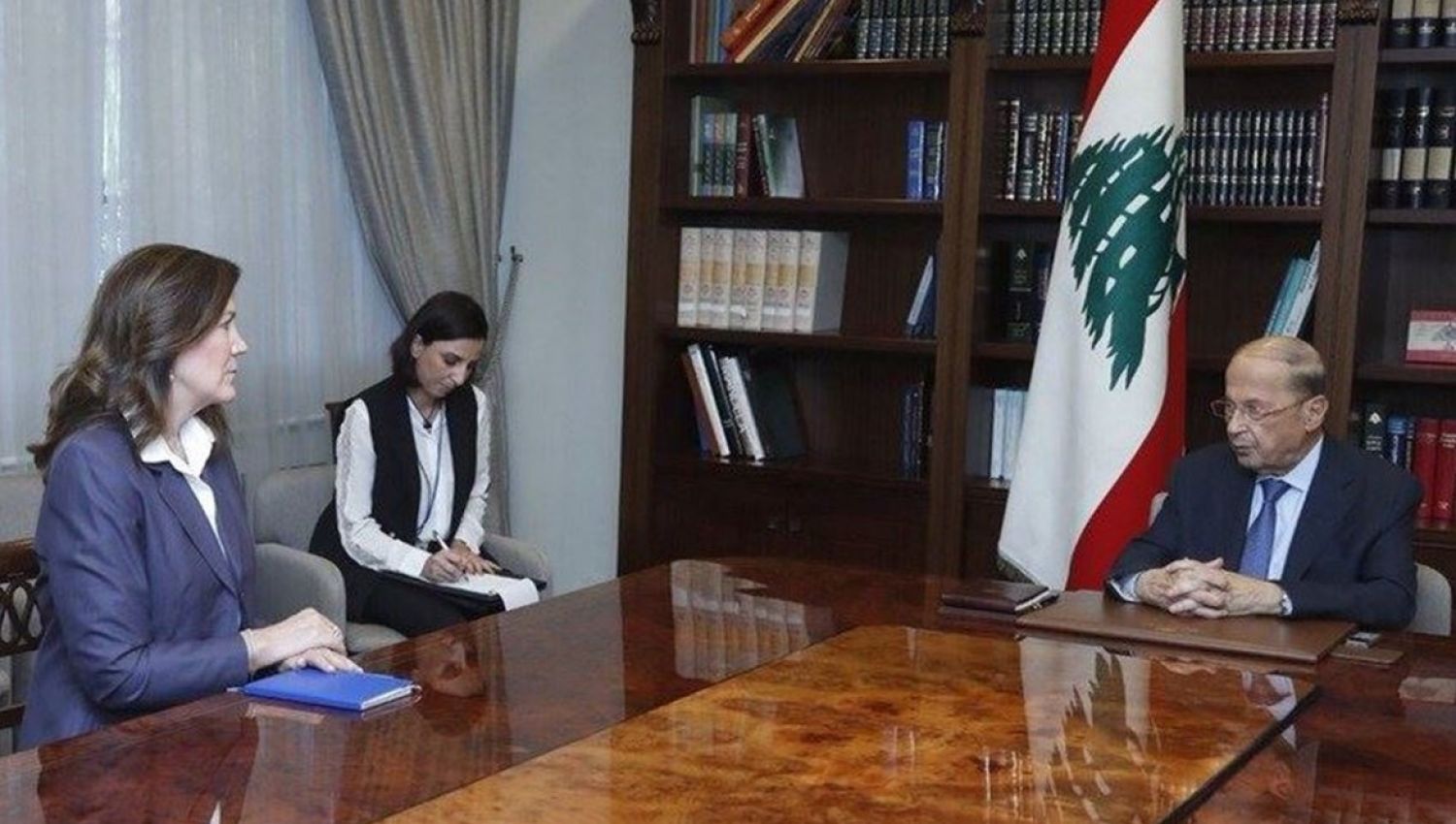 أبعاد القرار الاميركي عقب اعلان إيران دعم لبنان بالمشتقات النفطية