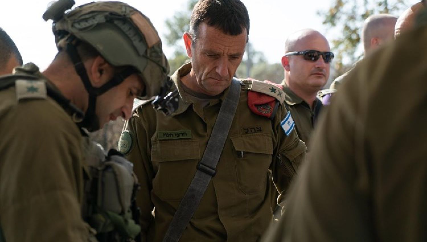 خبراء إسرائيليون يعترفون بفشل ترميم الردع