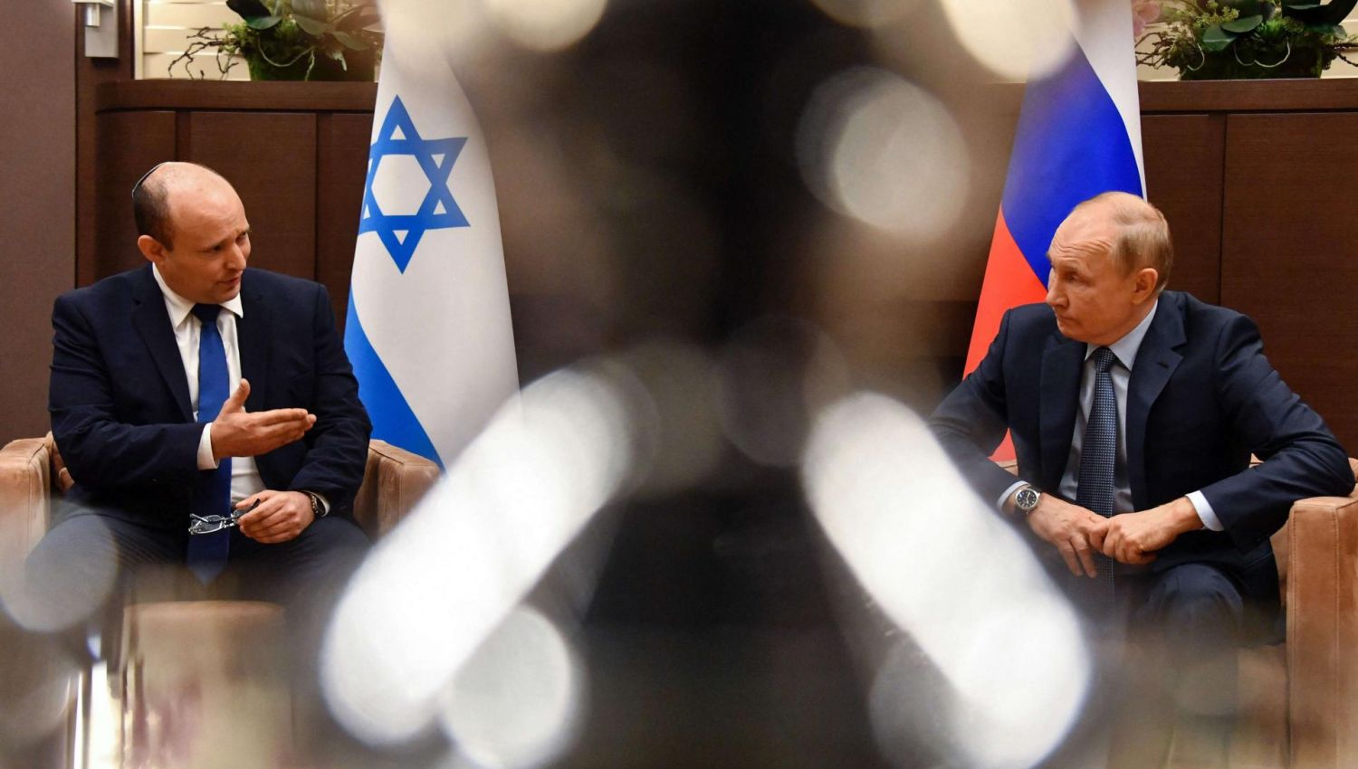 هل تُنتج التباينات الروسية-الاسرائيلية في أوكرانيا تصعيداً في المنطقة؟ 