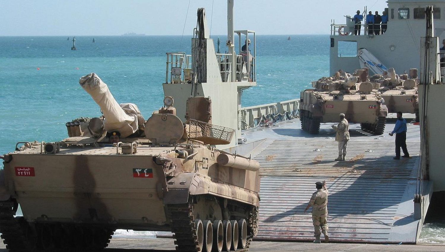 جزيرة سقطرى اليمنية هدية الإمارات إلى "إسرائيل"!